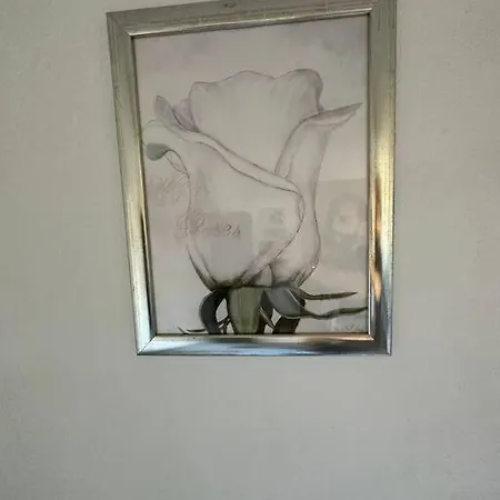 Apartamento Bahnhofsnahe Personalunterkunft In 3